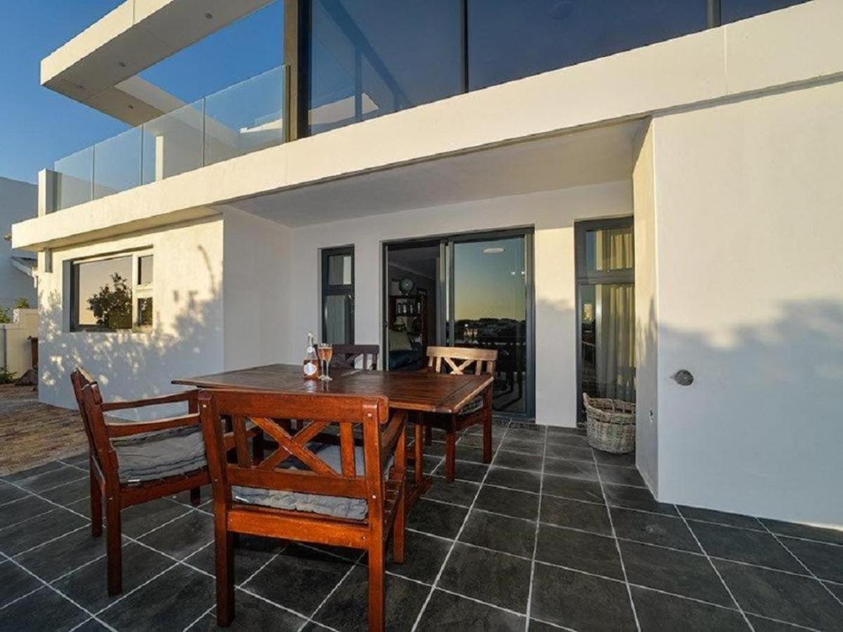Orca House Apartment Yzerfontein Exterior photo
